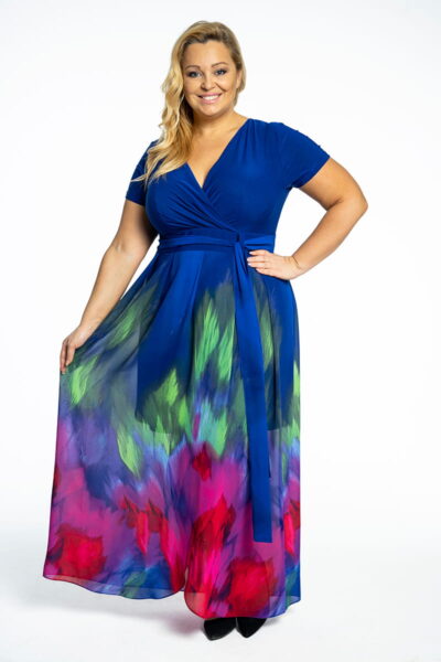 Dlhé plus size šaty s kráľovsky modrým živôtikom a farebnou maxi sukňou s akvarelovým efektom