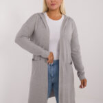 kardigán s vreckami a kapucňou sivý pre plus size postavu