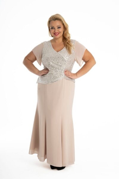 plus size krémové dlhé spoločenské šaty s trblietavým živôtikom a splývavou sukňou