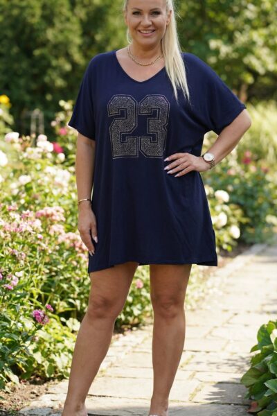 Plus size tunika s kovovými kamienkami tmavomodrá