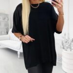 Čierna viskózová tunika so saténom okolo výstrihu a na rukávoch v nadmernej veľkosti