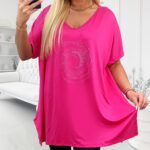 plus size fuksiová tunika s kamienkovou špirálou a krátkym rukávom