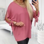 Staroružová tunika s rozstrihnutými rukávmi zdobenými perličkami a viazačkou v plus size veľkosti
