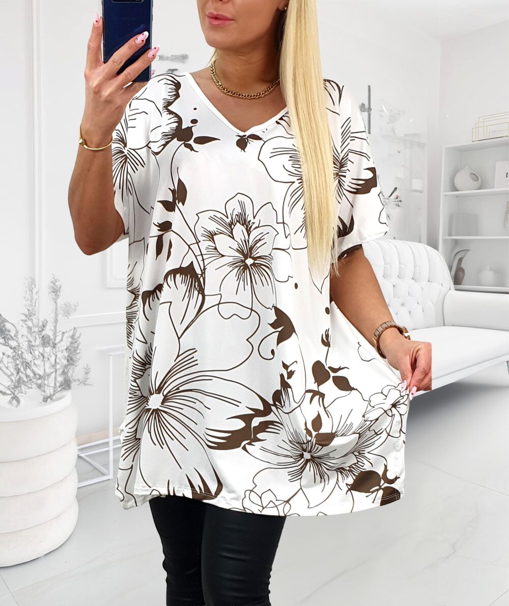 Plus size tunika s hnedou kvetinovou digitálnou potlačou na svetlom podklade