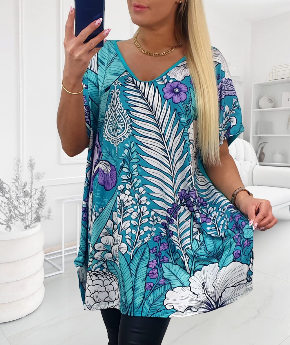 Plus size tunika s tyrkysovou tropickou potlačou listov a kvetov