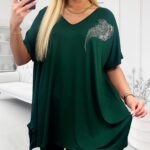 smaragdovo zelená plus size tunika s kamienkovým motívom listu