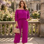 Fuksiový dvojdielny komplet – top s odhalenými ramenami a rukávmi po lakte, široké dlhé nohavice s vreckami