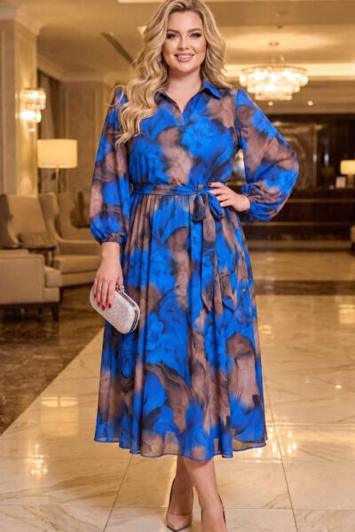 Dámske plus size modro-hnedé šaty s abstraktnými modrými kvetmi, opaskom a košeľovým golierom