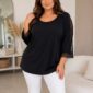 Čierna dámska plus size tunika z bavlny s lycrou s 3/4 rukávmi zdobenými čiernou čipkou